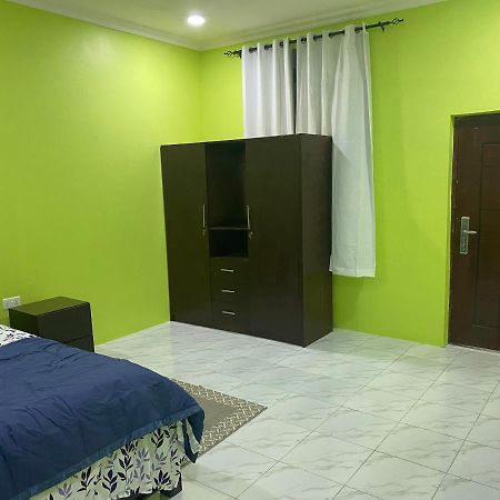 Oneworld Guesthouse & Events Centre Accra Exterior foto