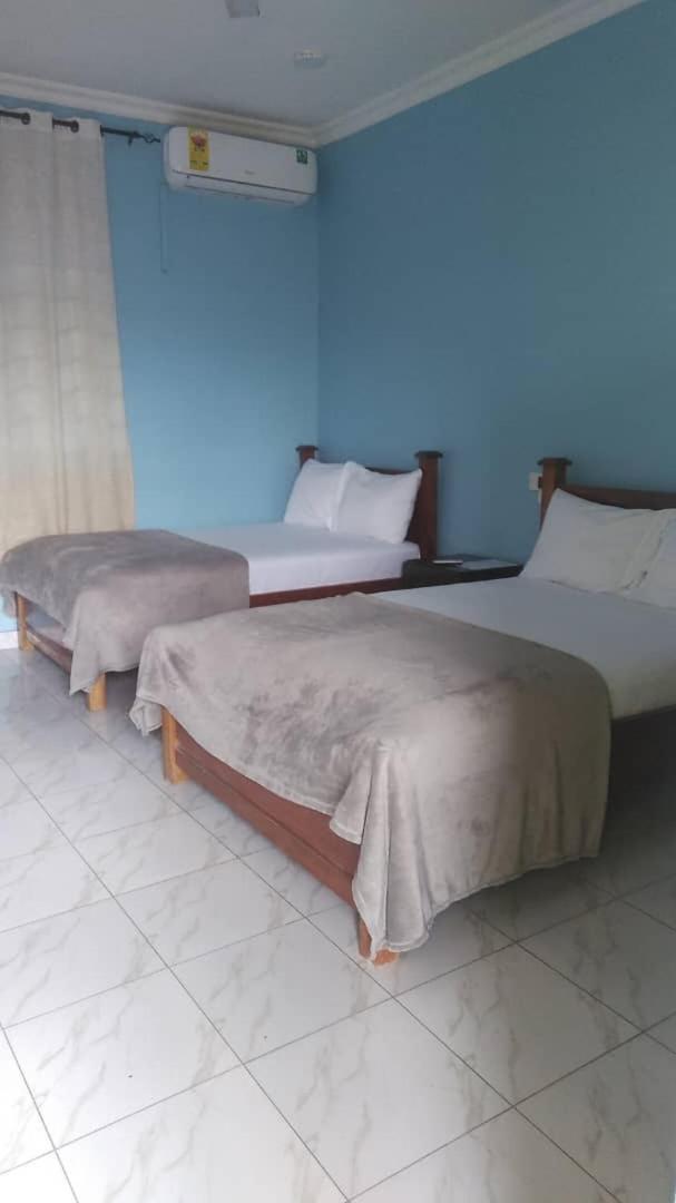 Oneworld Guesthouse & Events Centre Accra Exterior foto